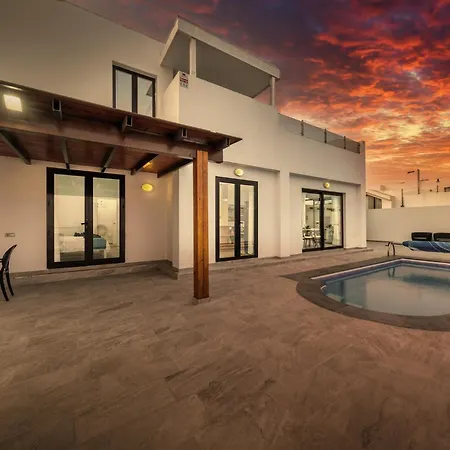 Serenity - By Lanzarote プラヤ・ブランカ